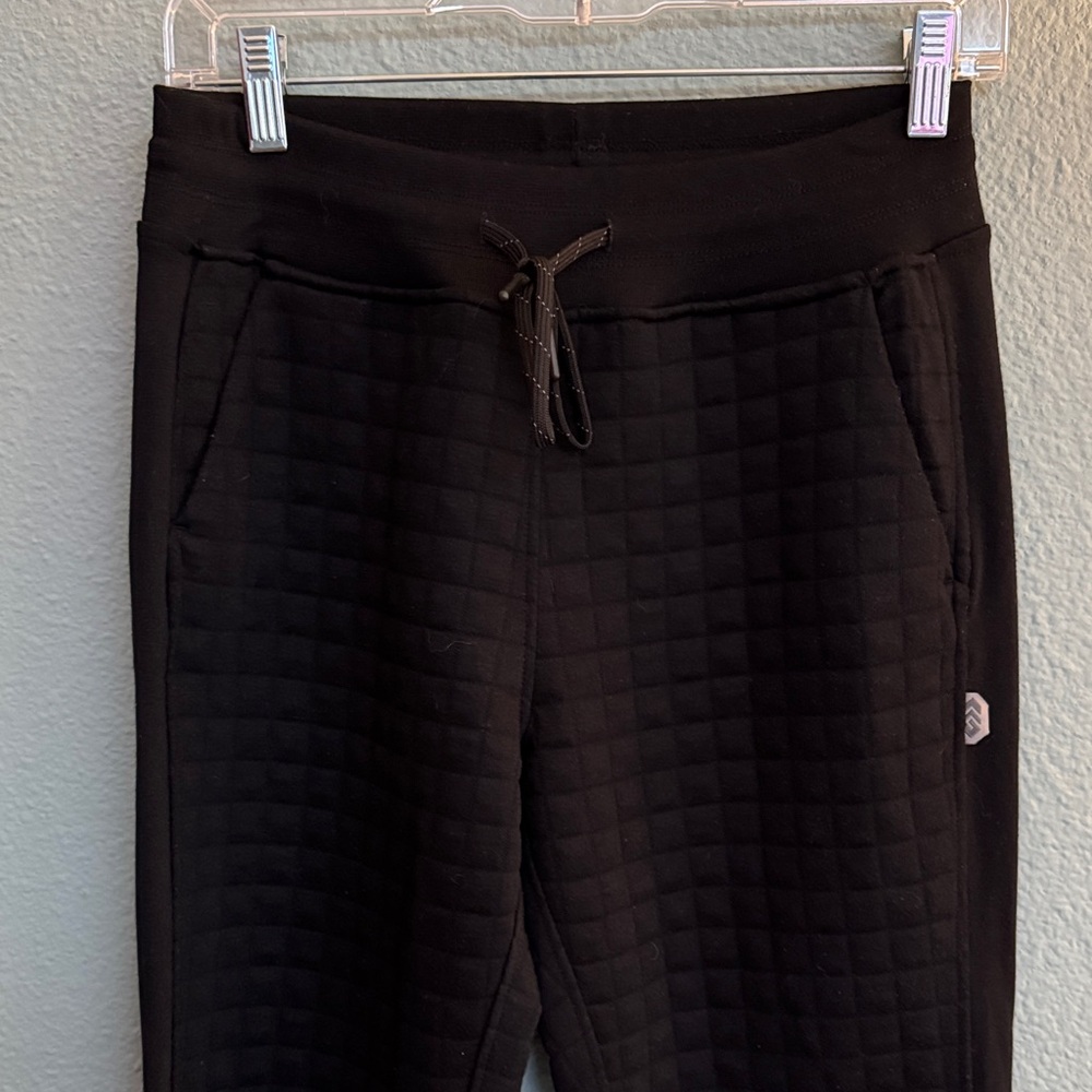 Free Country Quilted Black Joggers